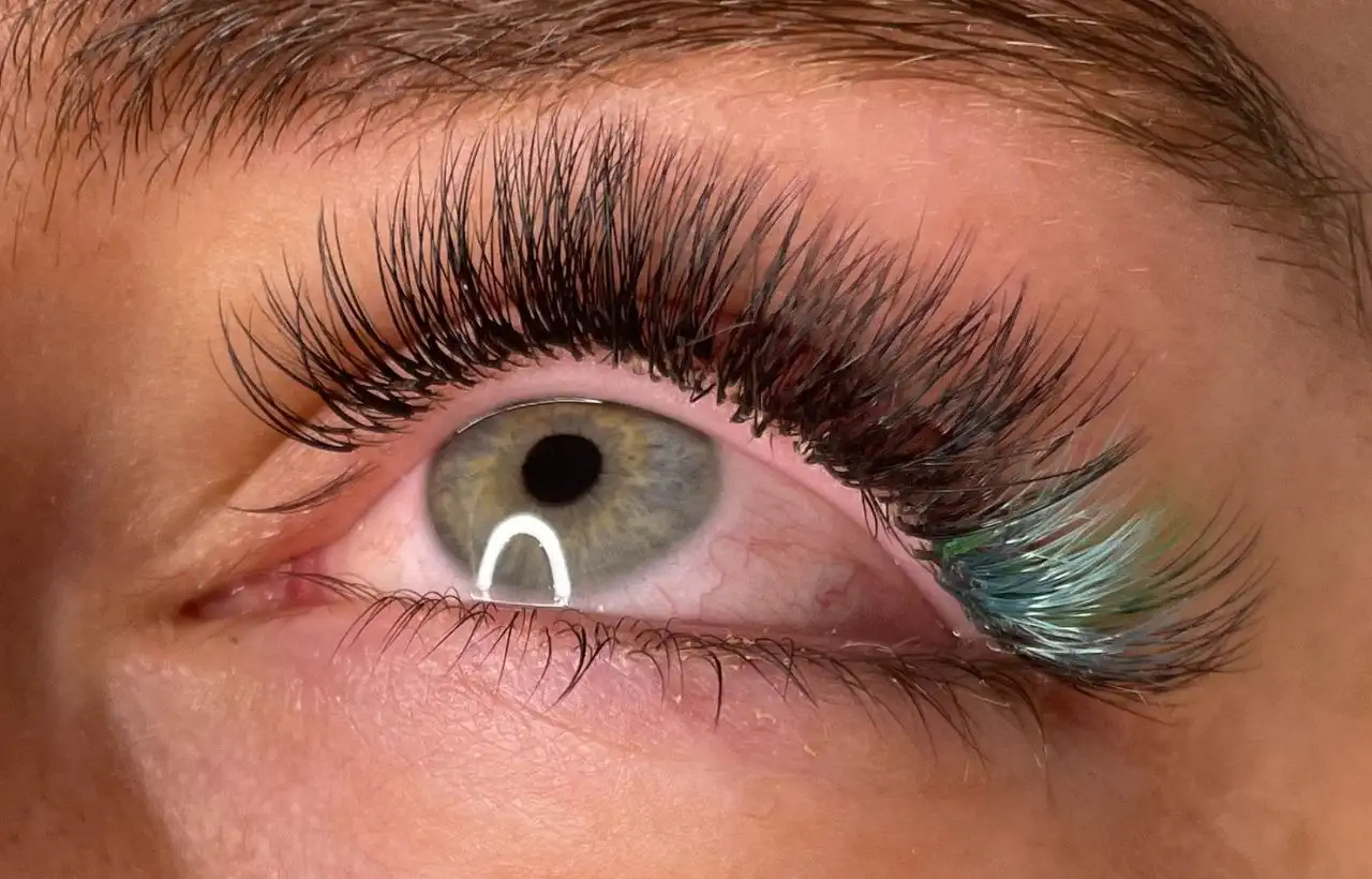 Coloured Eyelash Extensions Dee Why 2099